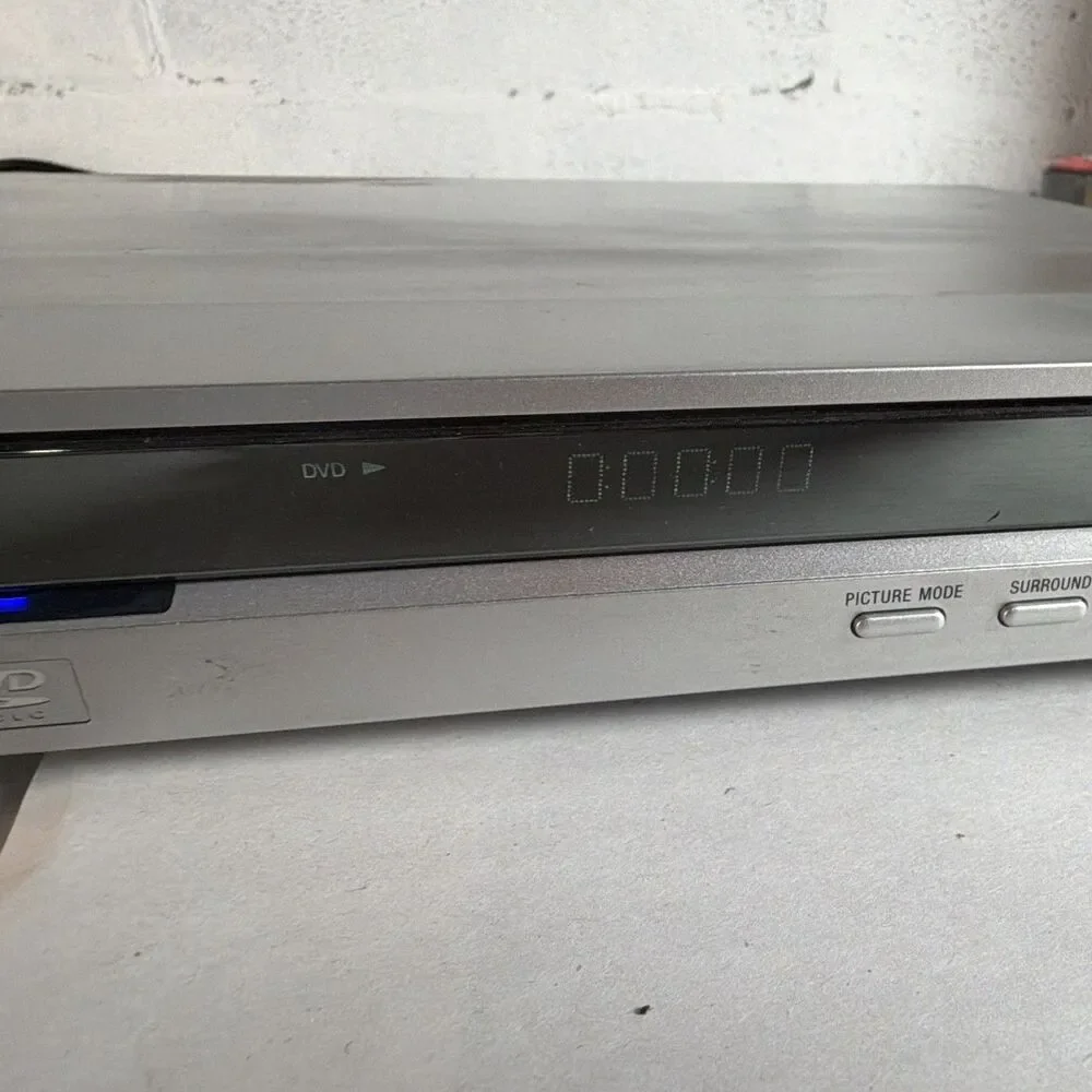 Sony DVP-NS725P DVD Player w/ Progressive Scan, MP3 Playback, CD/DVD, Silver